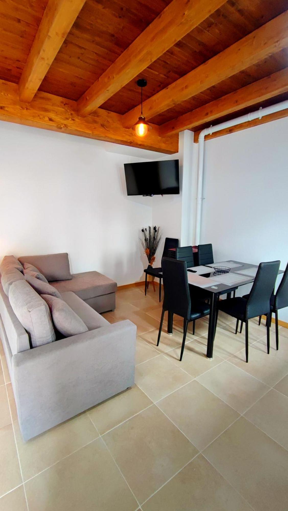 Casa Fulgueiras Apartment Oviedo Exterior photo